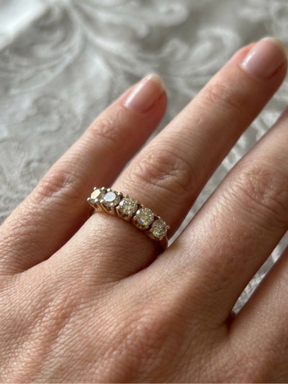 14 carat ring, with five genuine Diamonds